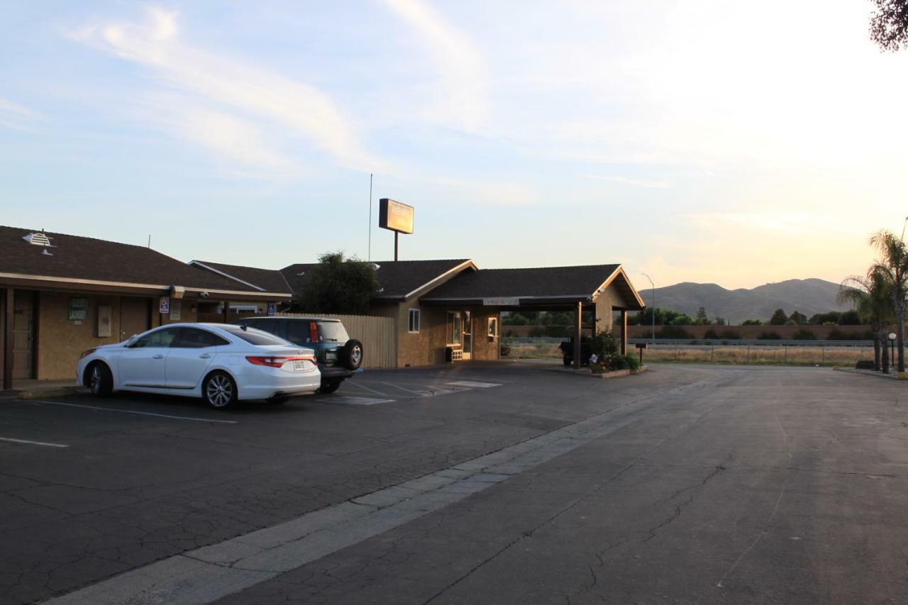 Menifee Inn 2*